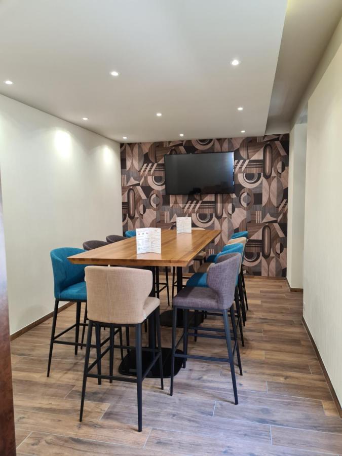 Hotel La Guimbarde Morteau Ngoại thất bức ảnh