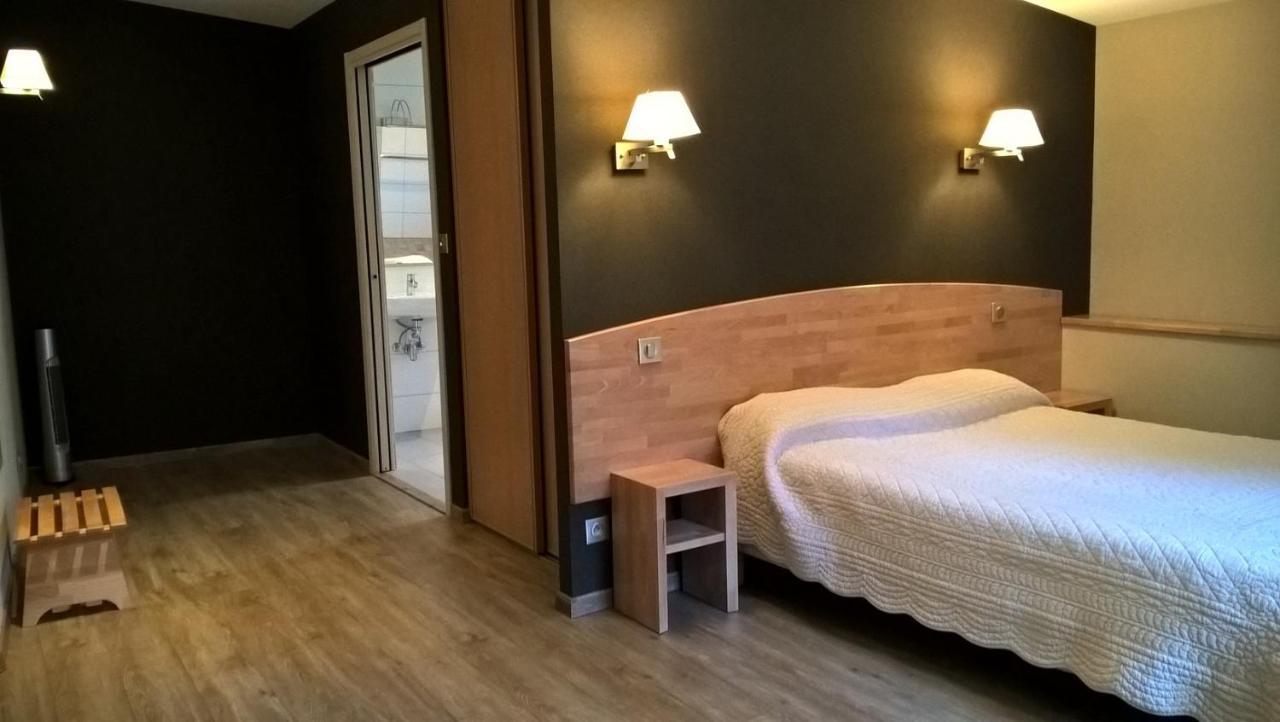 Hotel La Guimbarde Morteau Ngoại thất bức ảnh